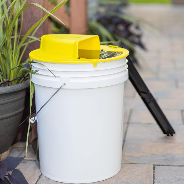 Auto Reset Bucket Mouse Trap with Flip Slide Mechanism and Ladder Attachments