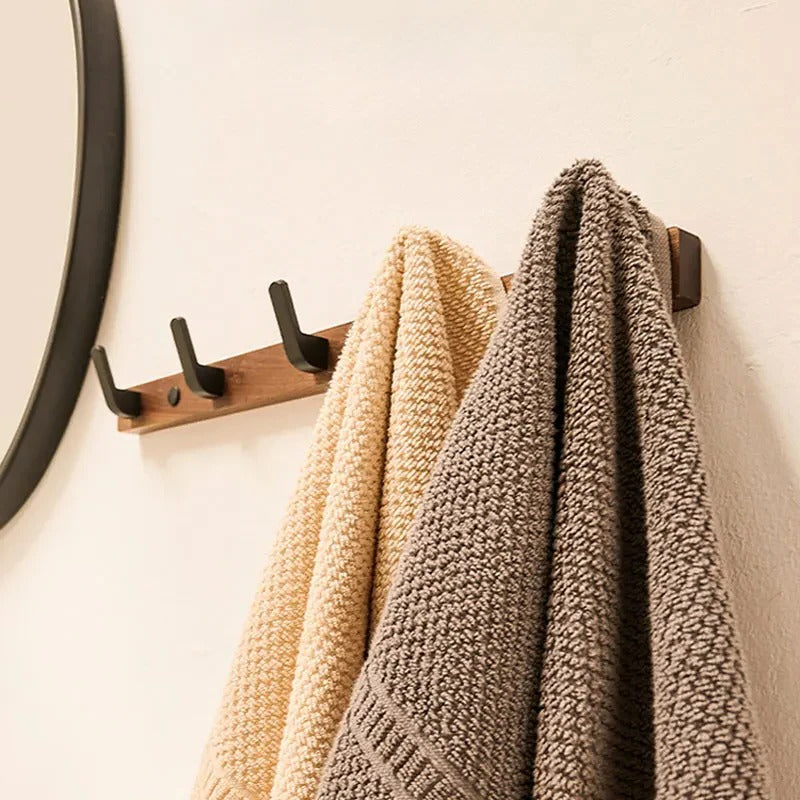 Minimalist Wall-Mounted Coat Hook Rack with Space-Saving Multi-Hook Storage