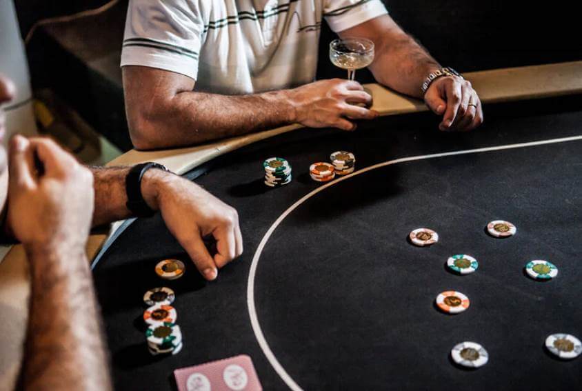 Kestell Poker Table