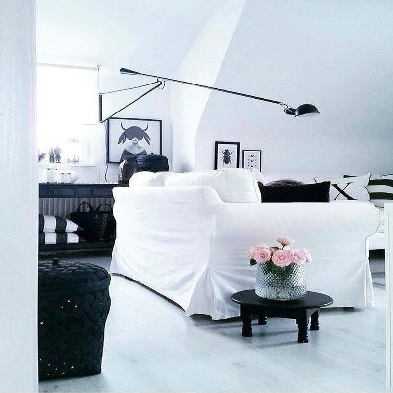 Adjustable Wall Lamp with Swinging Arm and Cast Iron Counterweight, 80.7 inches