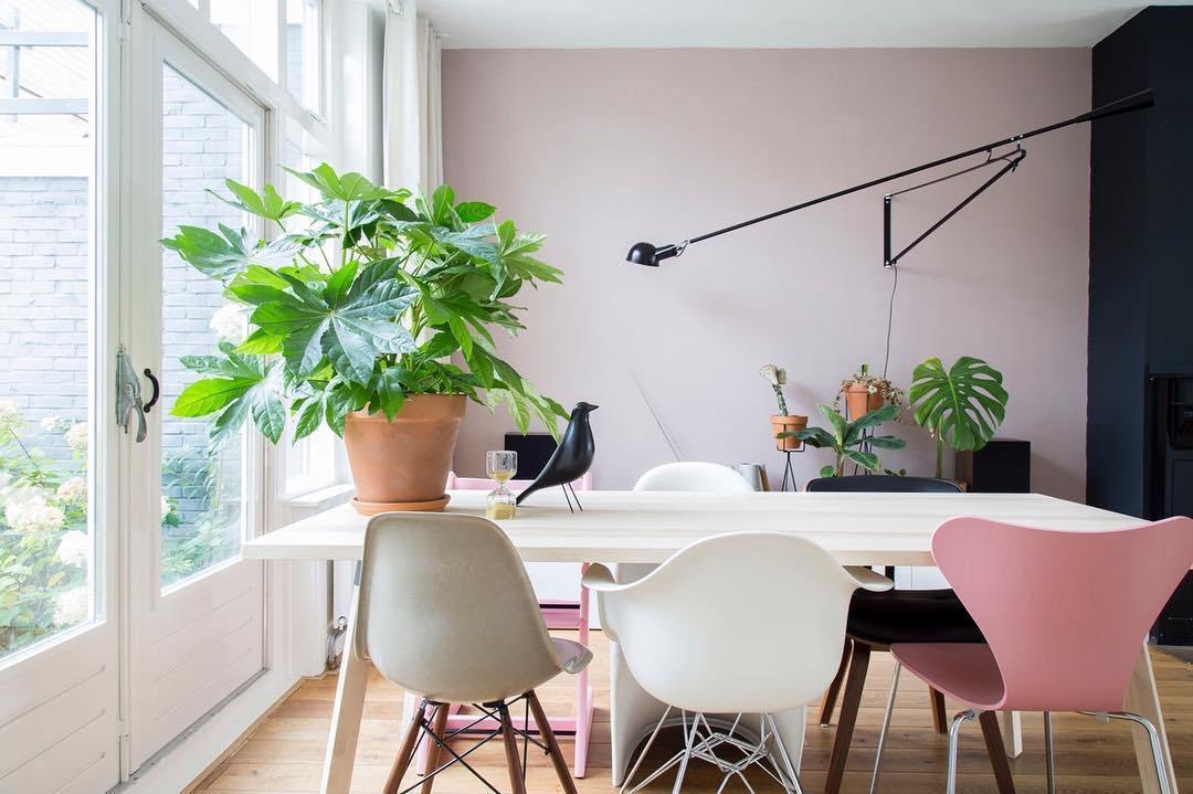 Adjustable Wall Lamp with Swinging Arm and Cast Iron Counterweight, 80.7 inches