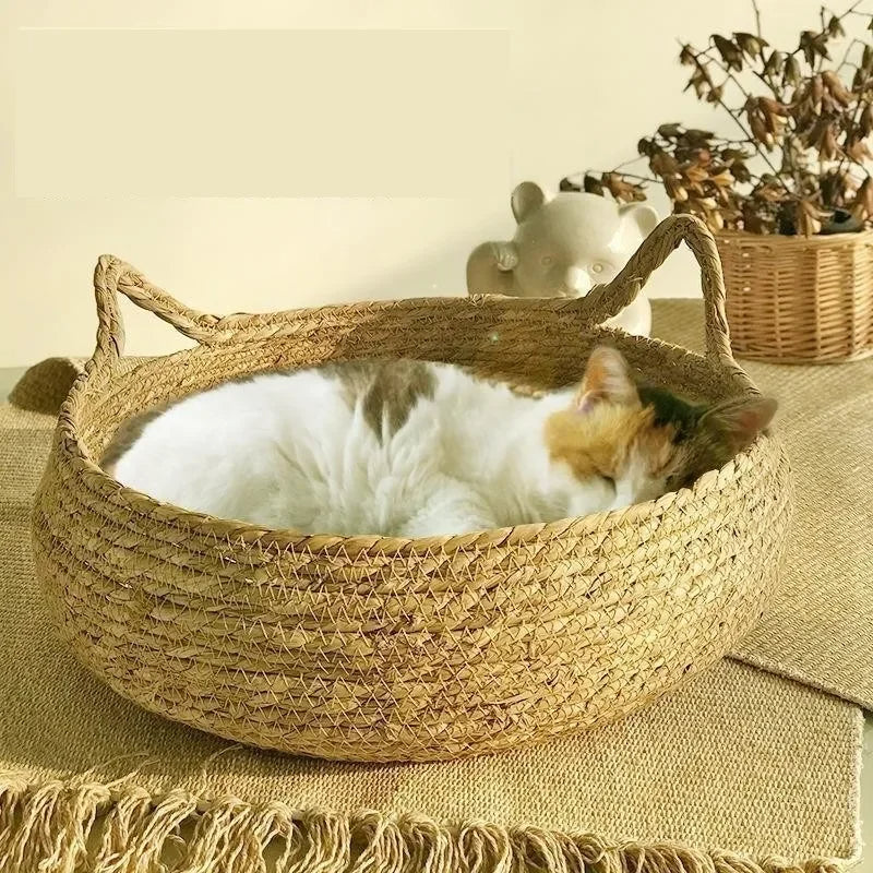 Woven Cattail Grass Cat Bed with Removable Seasonal Pad