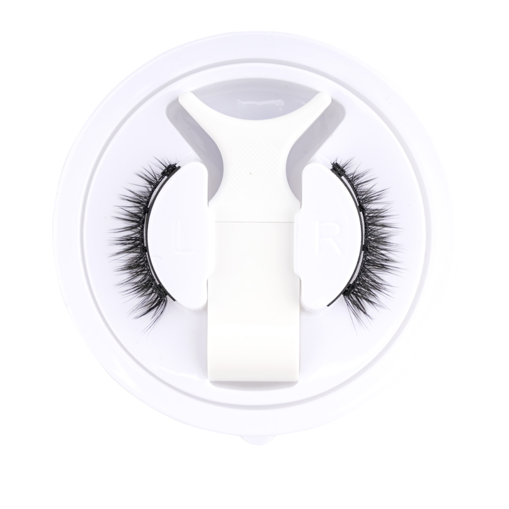 Magnetic Eyelashes with 3D Fiber Design and Precision Applicator Tool