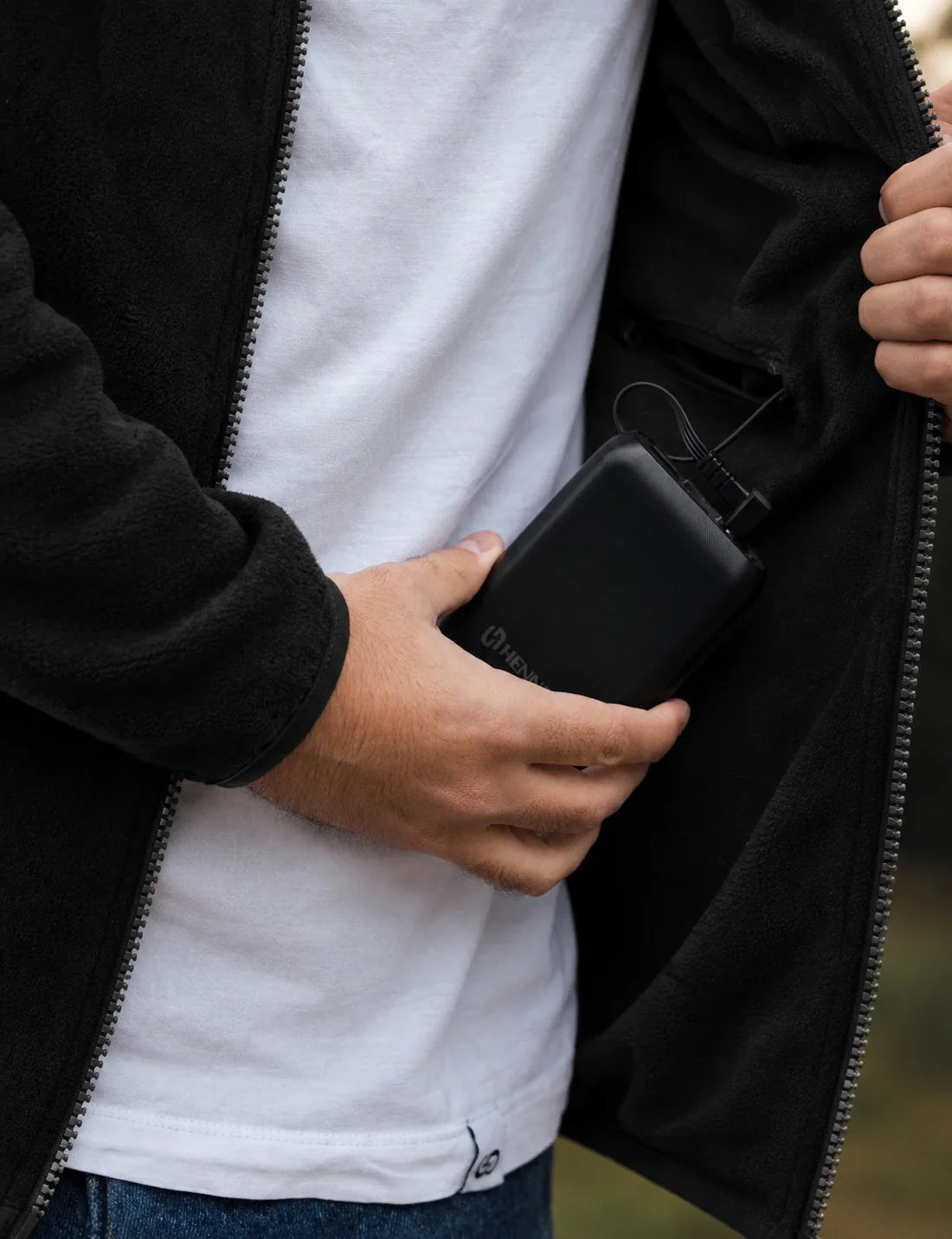 Heated Fleece Jacket with Five Carbon Fiber Zones and Power Bank Compatibility
