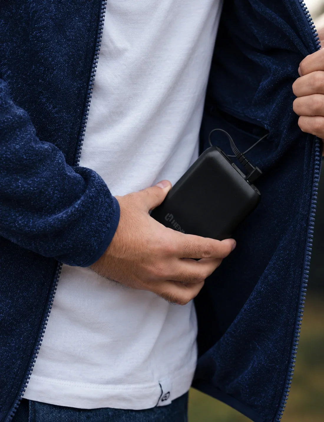 Heated Fleece Jacket with Five Carbon Fiber Zones and Power Bank Compatibility