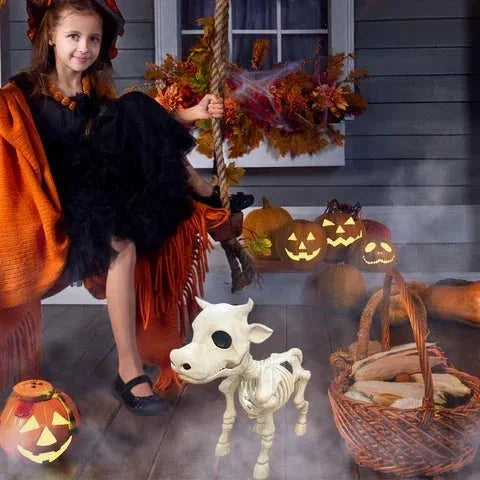 Skeleton Farm Animal Resin Decoration with Carved Bone Details and Weather Resistance