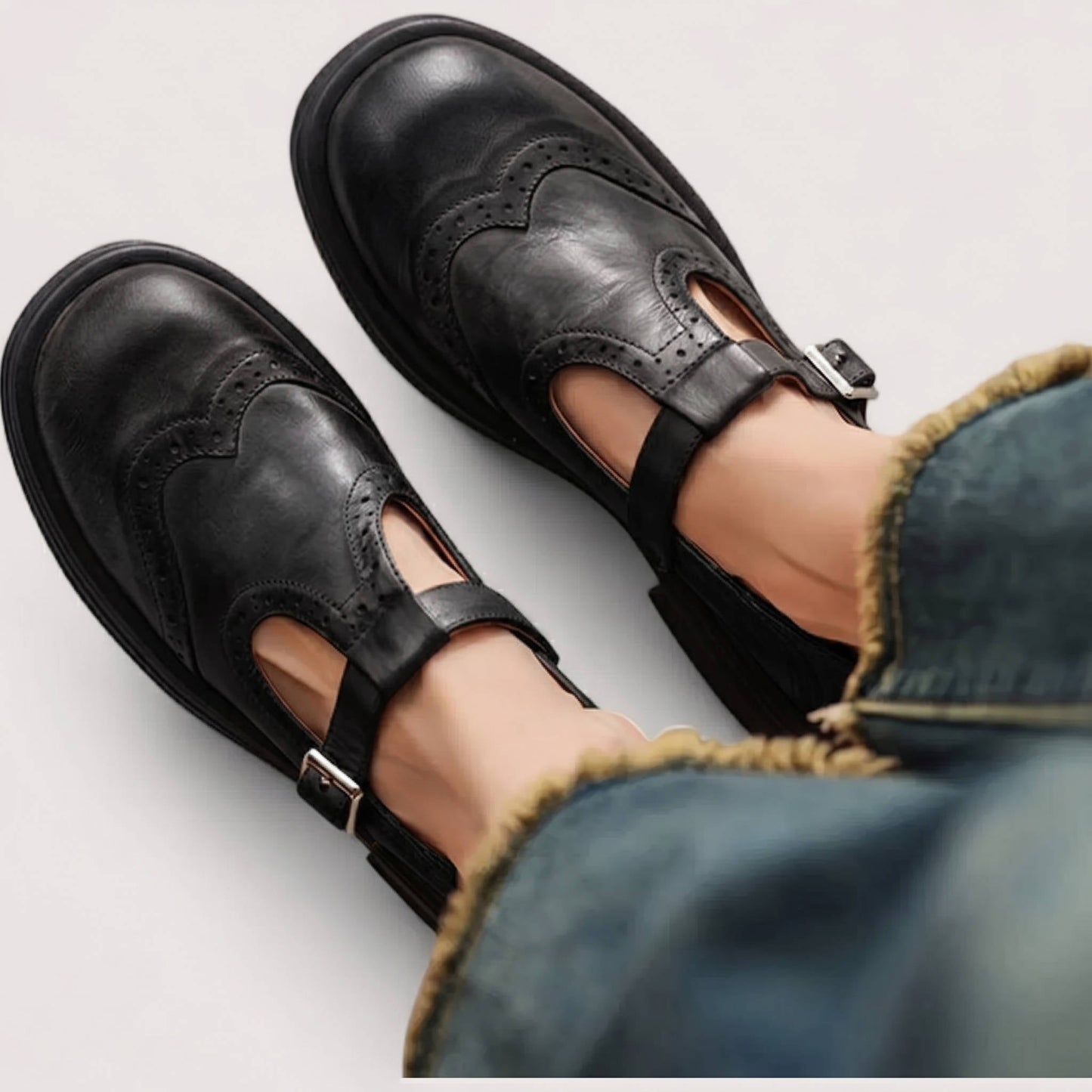 Womens Mary Jane Shoes with Memory Foam Insole and Adjustable Buckle Strap