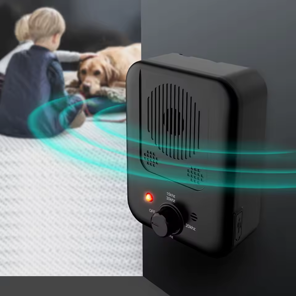 Ultrasonic Dog Bark Control with Adjustable Frequency Levels and Rechargeable Battery