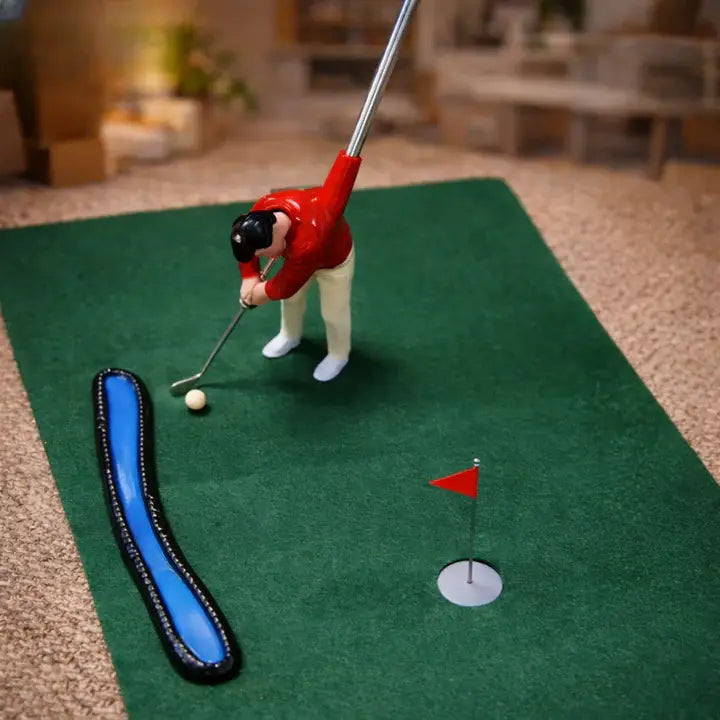 Indoor Mini Golf Set with 6 Clubs and Adjustable Course, Multiple Balls Included