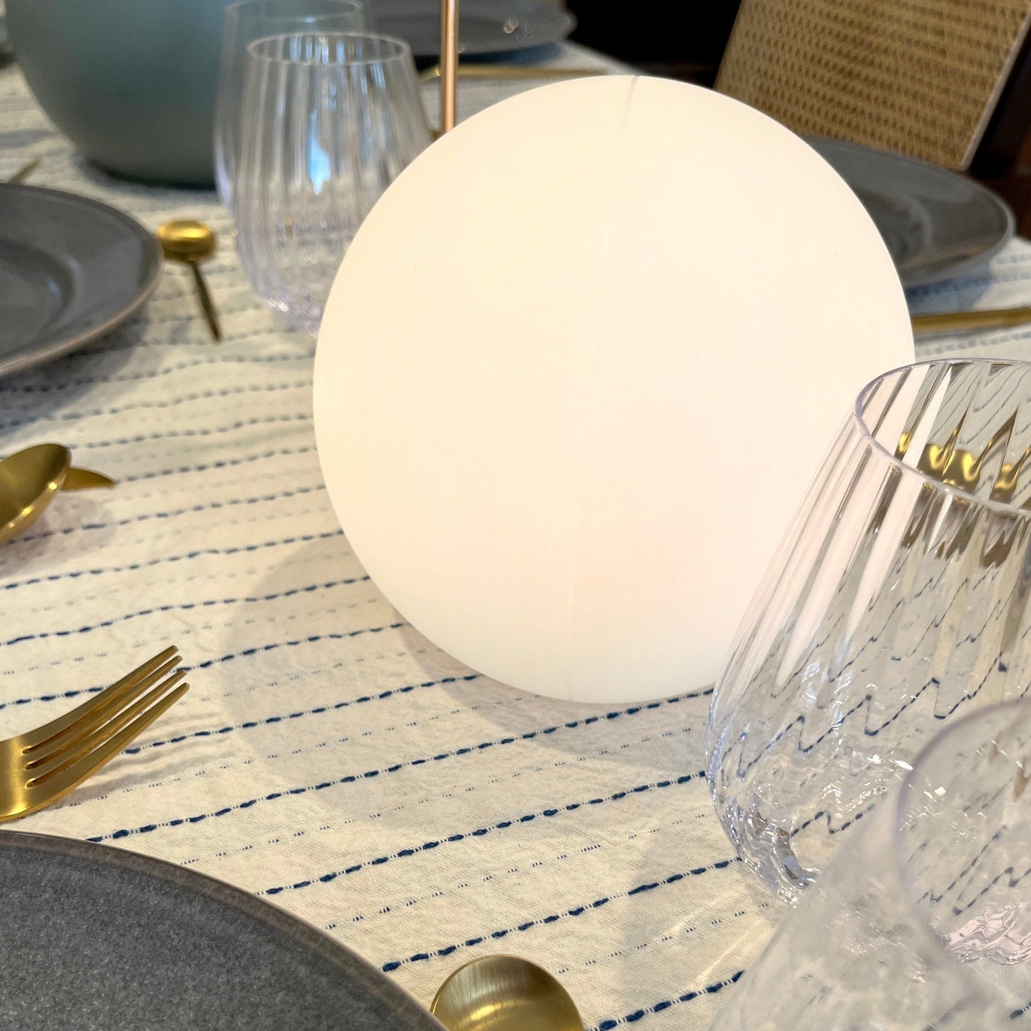 Color Changing Orb Lamp with Remote Control and 10-Hour Runtime