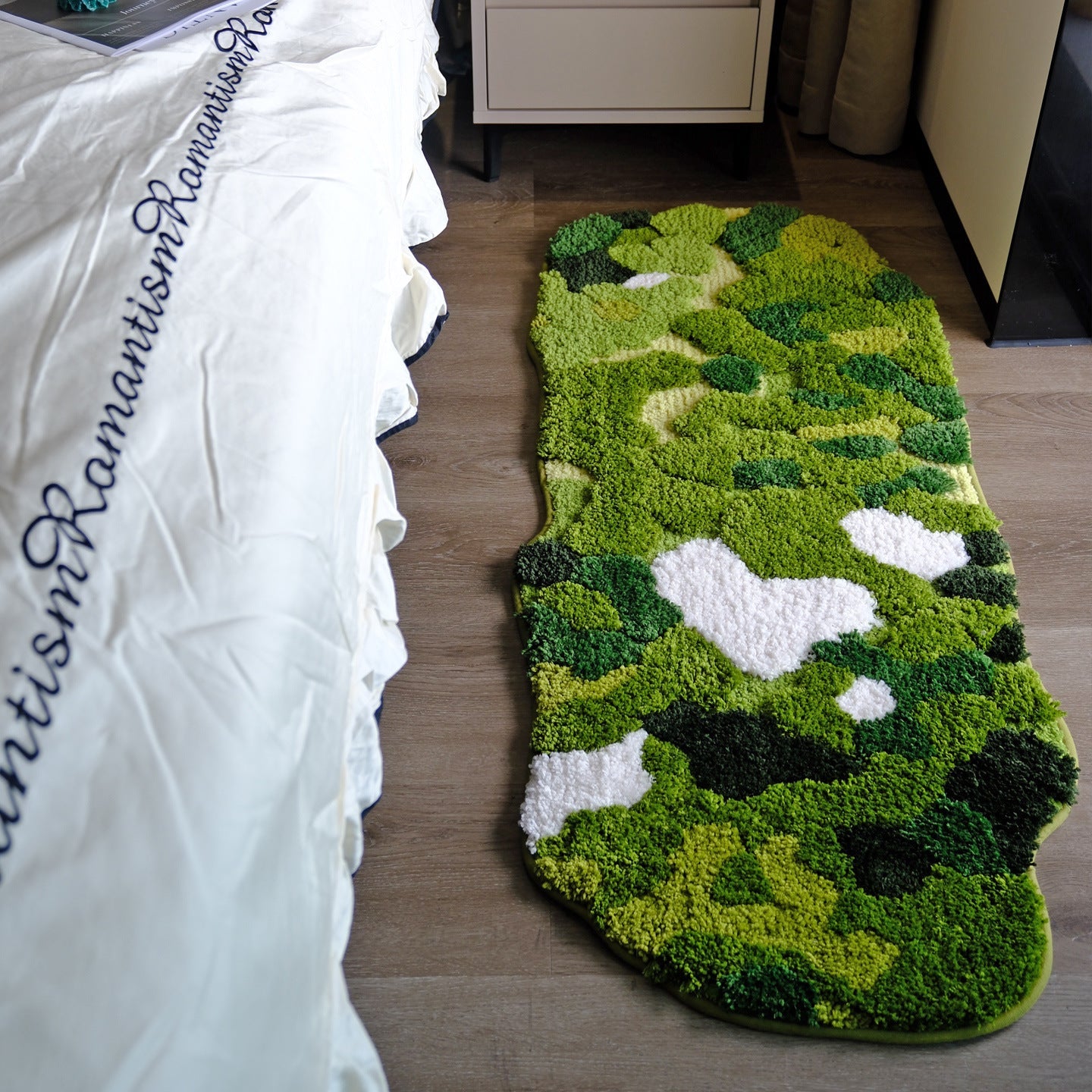 Heart Shaped Area Rug with Plush Fibers and Non-Slip Backing, Machine Washable