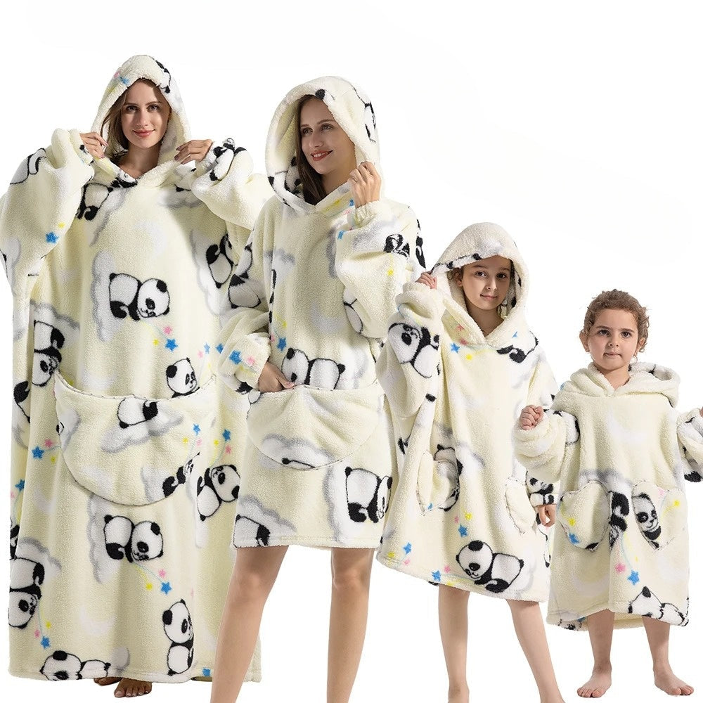 Oversized Hoodie Blanket with Pumpkin Print and Fleece Flannel, Machine Washable