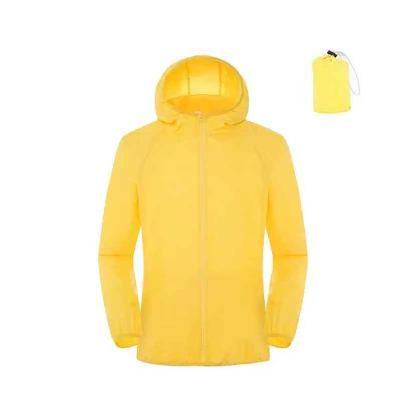 Outdoor Jacket with Adjustable Hood and Water Repellent Fabric for Men and Women