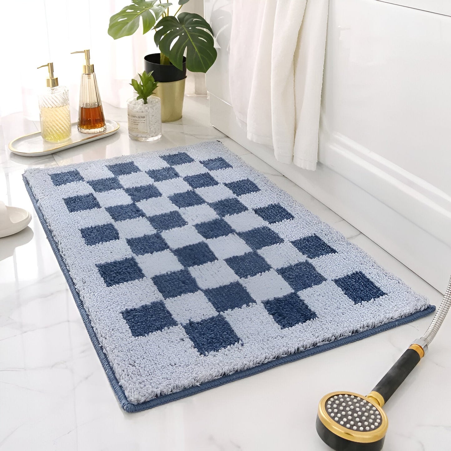 Checkered Microfiber Bath Mat with Black and White Pattern, Machine Washable