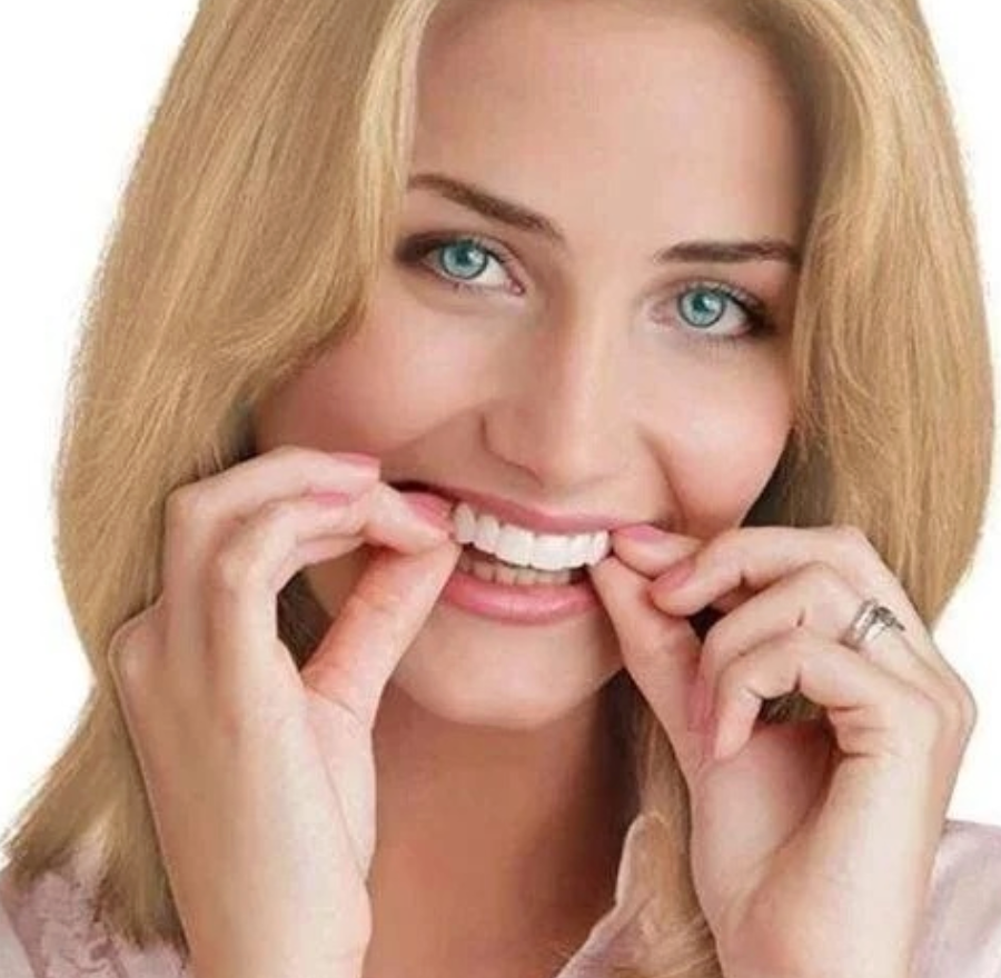 Snap-On Dentures with Flexible Polypropylene and Natural Tooth Coloring