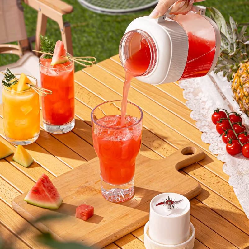 Portable Personal Blender, Type C Rechargeable Mini Blender for Smoothies and Shakes with Extra Lid and Shoulder Strap, Dishwasher Safe