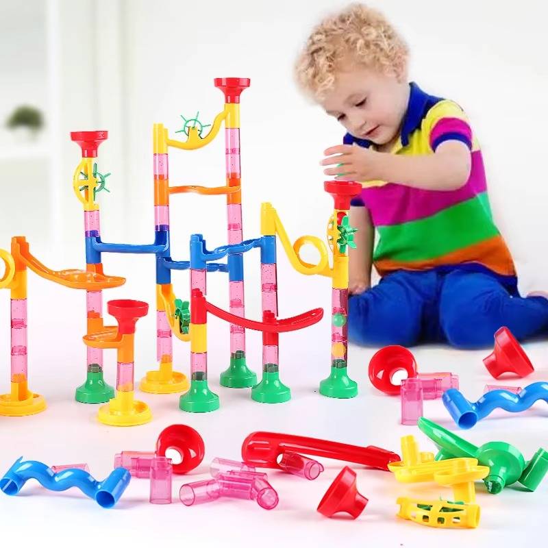 Marble Run Construction Set with 133 Pieces and Button Release Funnel