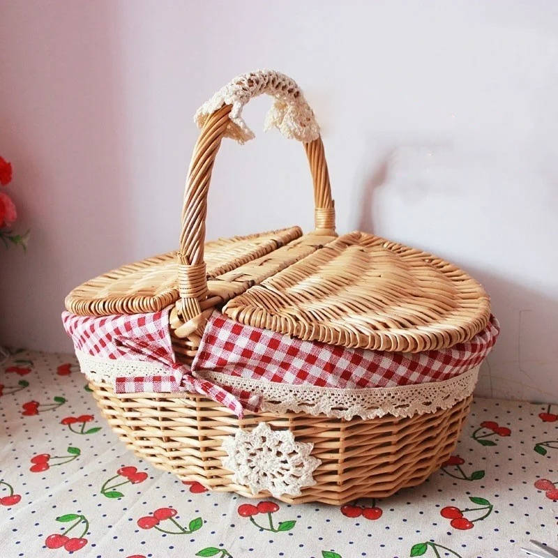 Oval Willow Picnic Basket with Dual Lids and Removable Cotton Liner