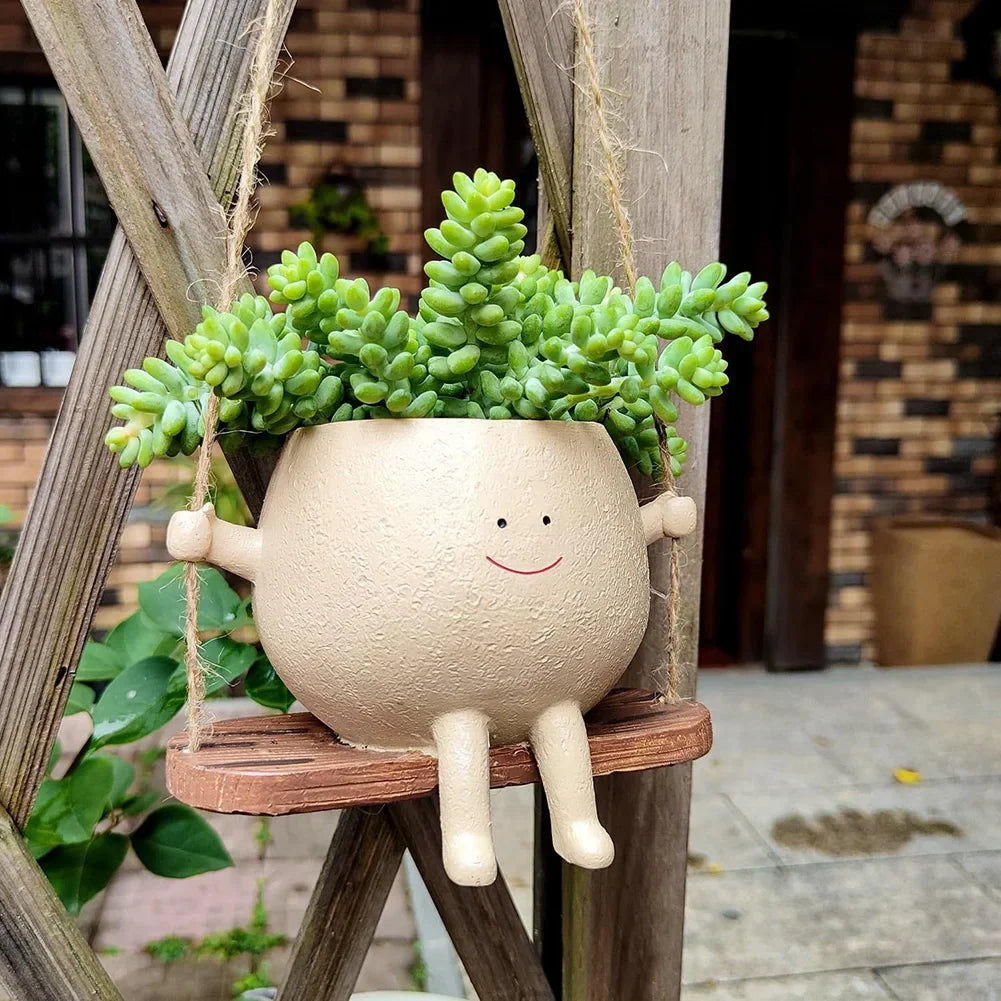 Happy Buddy Hanging Plant Pot - Image 1