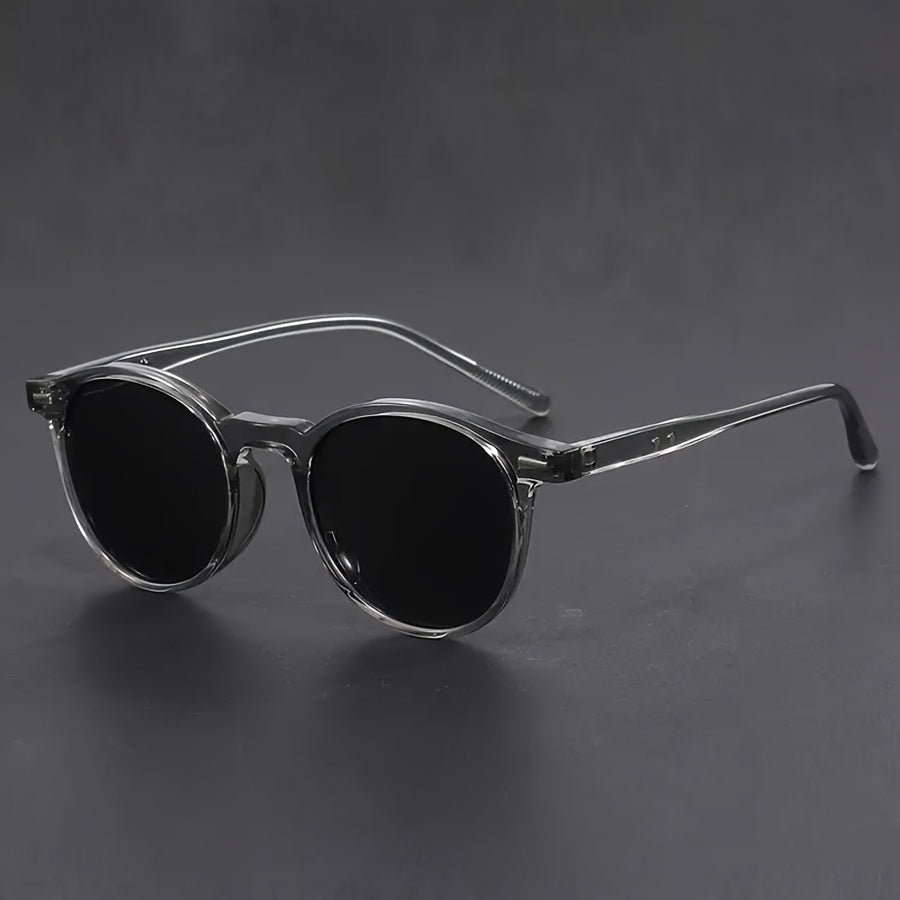 Round Tortoiseshell Sunglasses with Black Brown Pattern and Polycarbonate Frame
