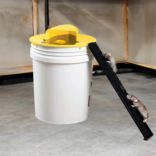 Humane Mouse Trap with Automatic Reset and High-Capacity Capture for 5-Gallon Bucket