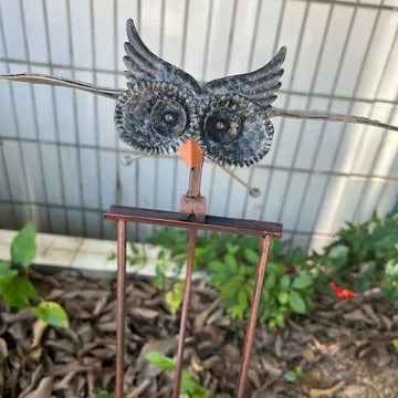 Dynamic Bird Garden Motion Décor with Wind-Responsive Movement