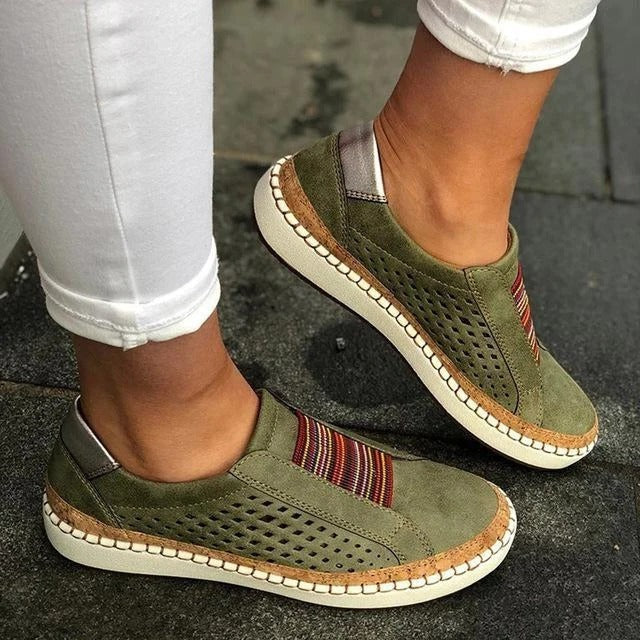 Women’s Breathable Flat Bottom Slip-On Sneakers for Everyday Wear