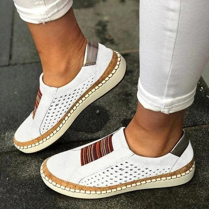 Women’s Breathable Flat Bottom Slip-On Sneakers for Everyday Wear