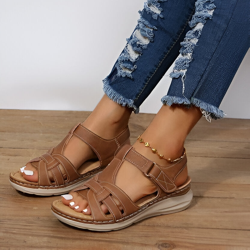 Orthopedic Sandals for Women with Contoured Insole and Adjustable Straps