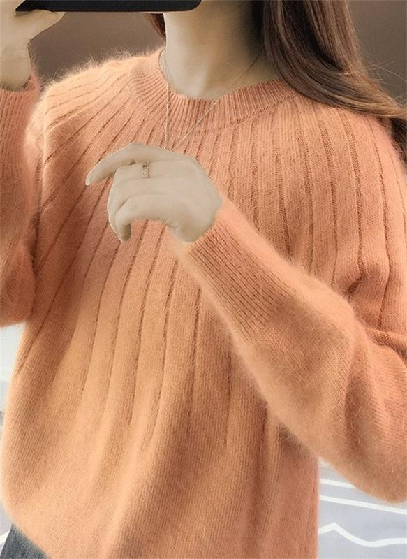 Women's Knit Sweater with Crew Neck and Full Length Sleeves, Hip Coverage