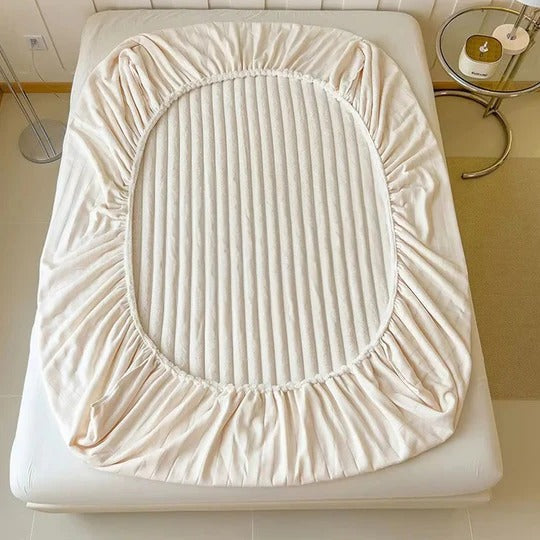 Ultra-Soft Luxury Fitted Bed Sheet for Consistent Nightly Comfort