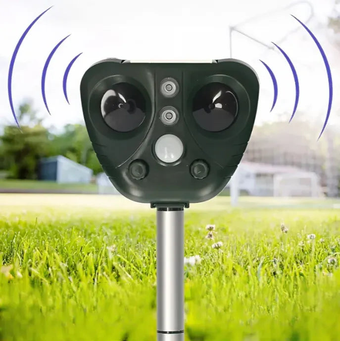 Solar-Powered Ultrasonic Bird Repeller for Outdoor Protection