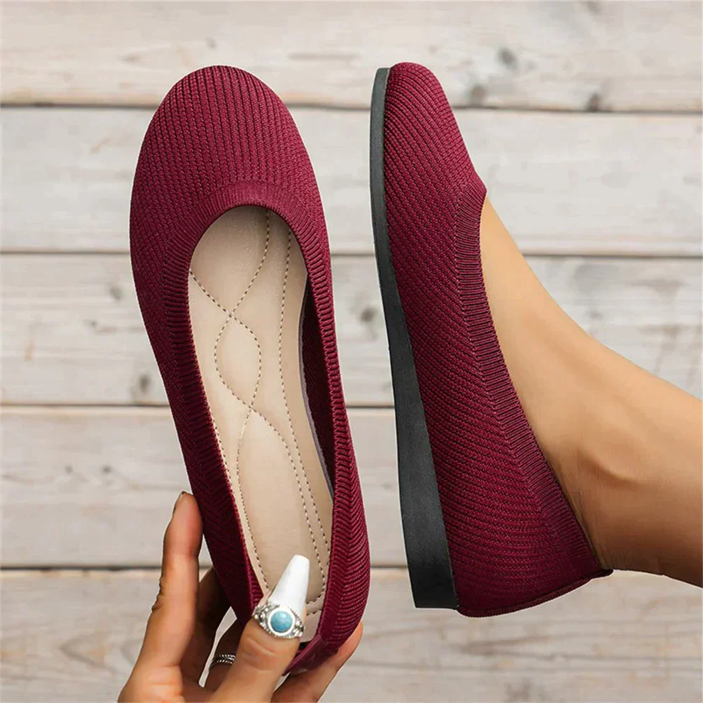 Women's Slip On Shoes with Memory Foam Insole and Arch Support, Slip Resistant