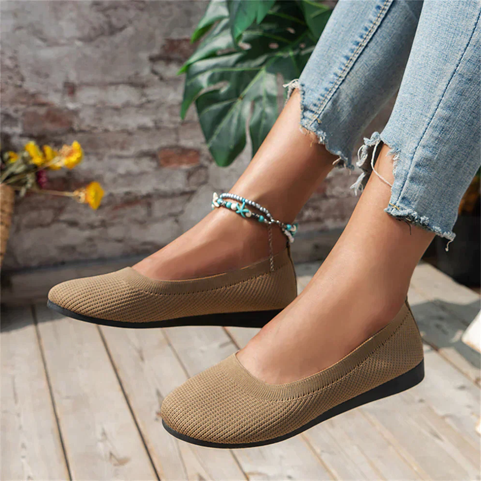Women's Slip On Shoes with Memory Foam Insole and Arch Support, Slip Resistant
