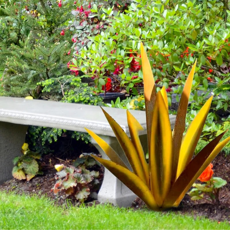 Metal Agave Plant Decorative Accent with Rust Finish and Weather Resistant Coating