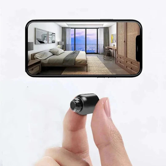 Compact Wireless Security Camera with Night Vision