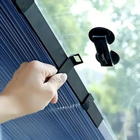 Quick Deploy Car Sunshade with Retractable Design
