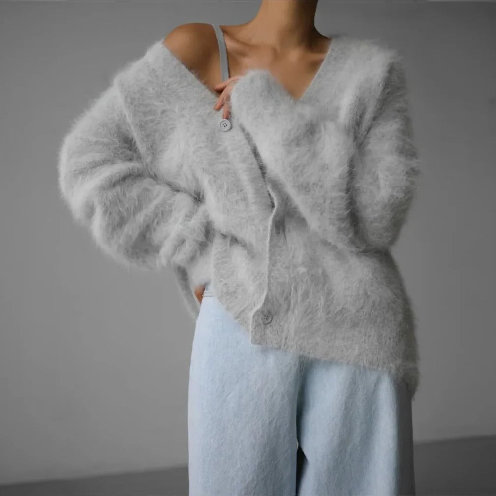Womens Knit Sweater with Round Neckline and Natural Fiber, Breathable Design