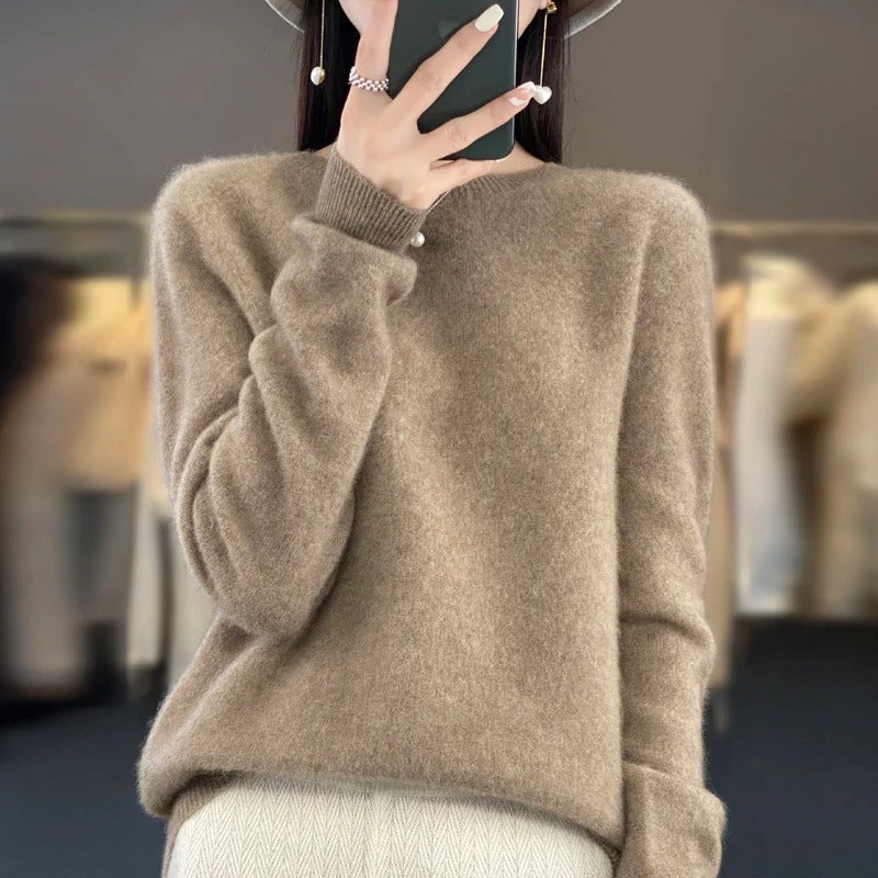Wool Sweater with O-Neck Collar and Medium Stretch, Slim Fit
