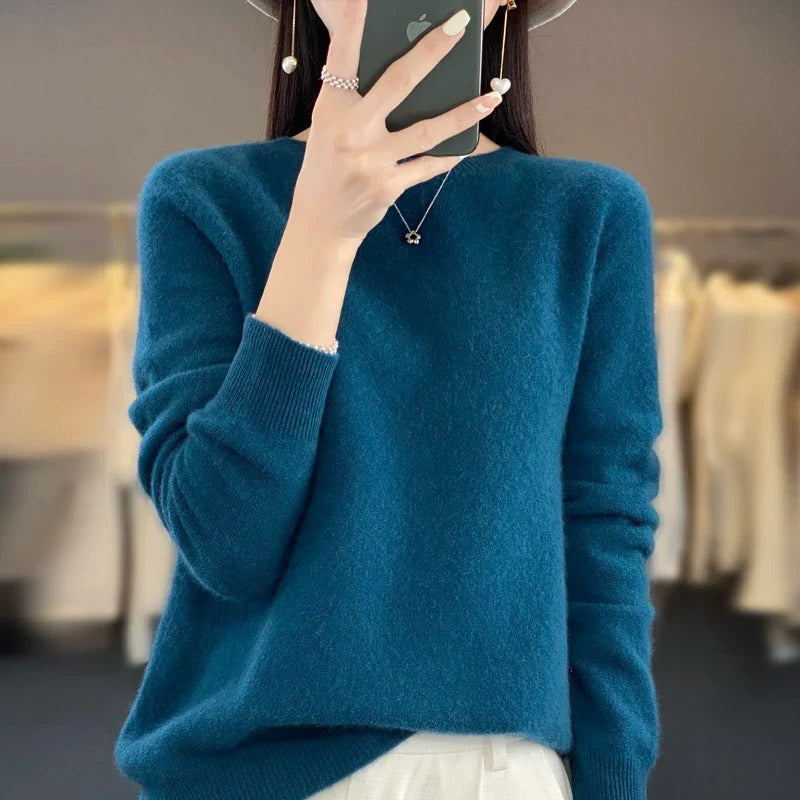Wool Sweater with O-Neck Collar and Medium Stretch, Slim Fit