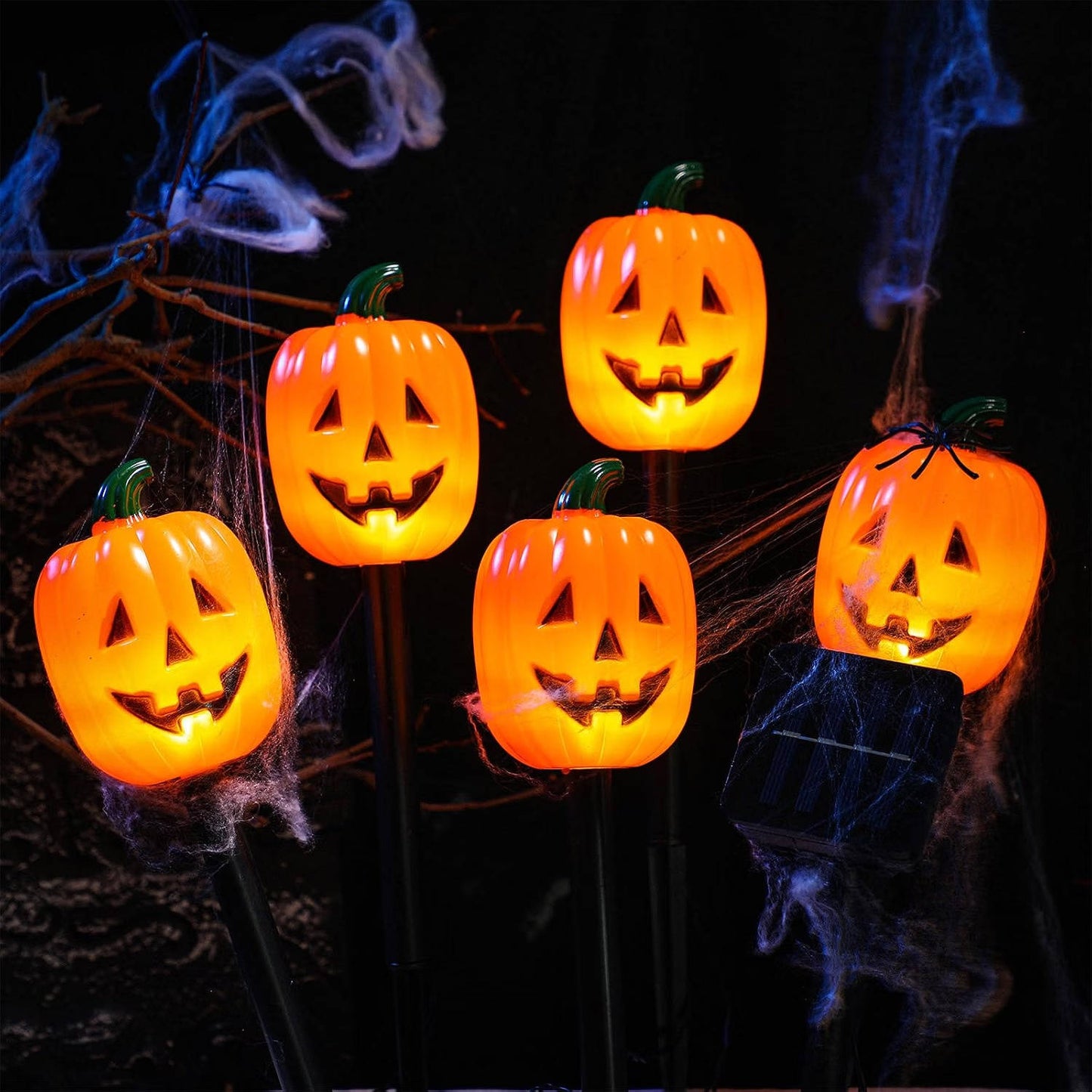 10 Pack Solar Pumpkin Stake Lights, Waterproof Halloween Outdoor Lights for Garden, Yard and Pathway Decor