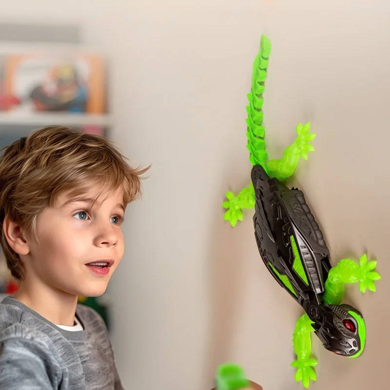 Remote Control Wall Climbing Lizard with LED Eyes and Silicone Legs