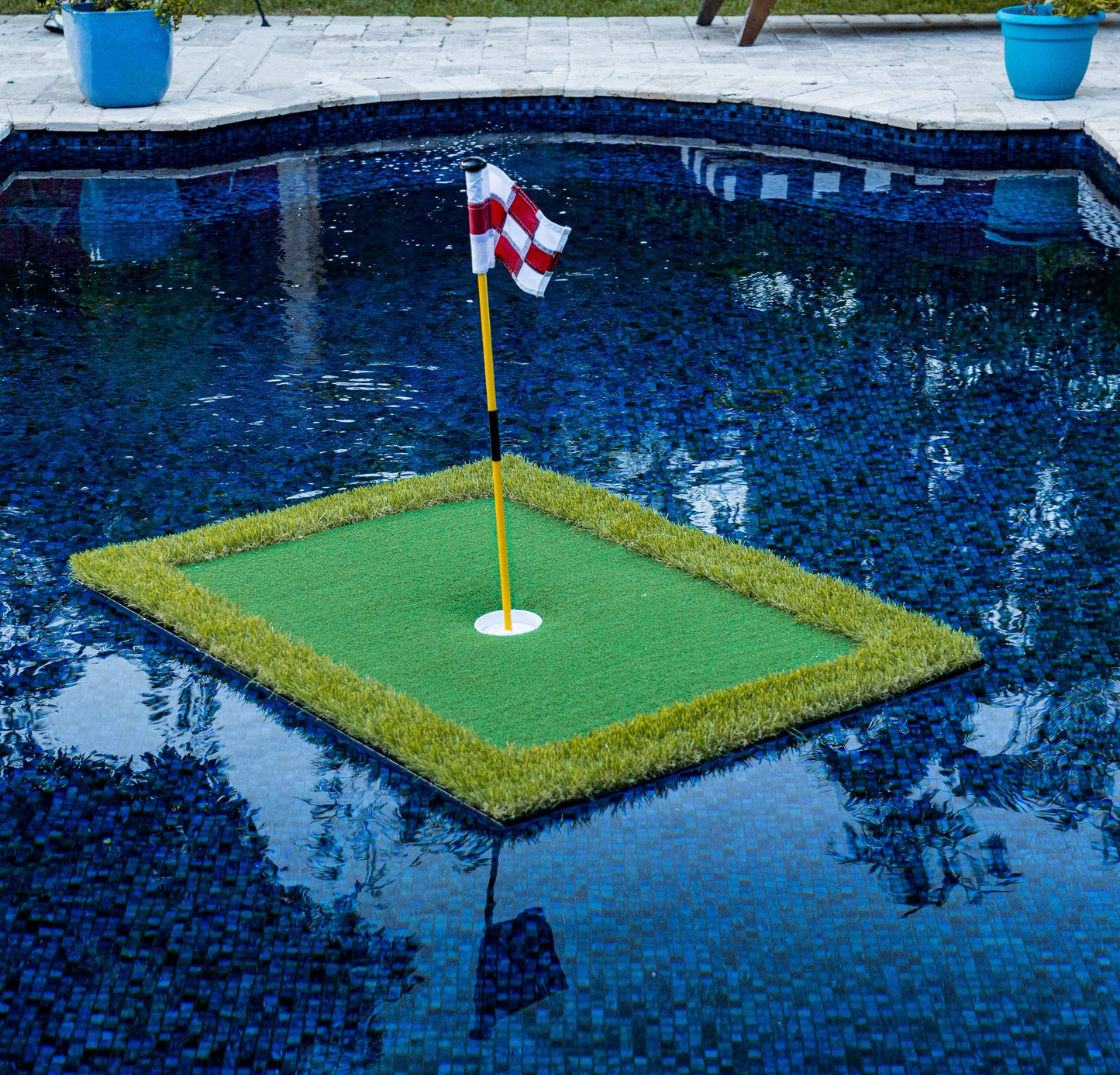 Golf Chipping Mat with Floating Foam Balls and Flag, 2x3 Feet
