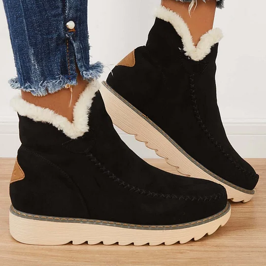 Insulated Ankle Boots with Elastic Laces and Textured Grip Sole