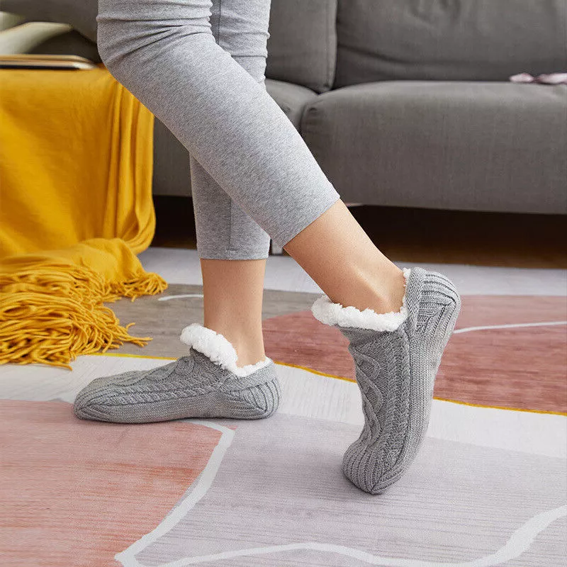 Thermal Socks with Non-Slip Traction and Stretch Cuff, Breathable Indoor Warmth