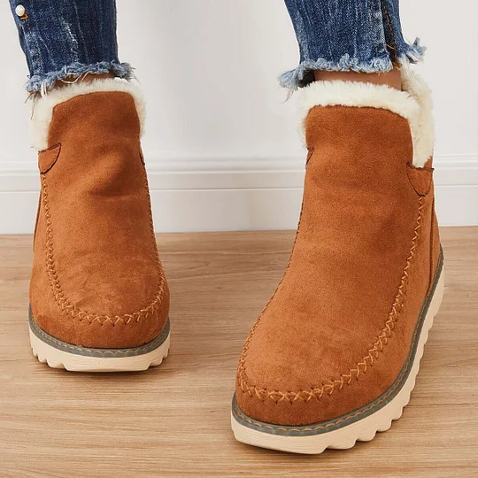 Insulated Ankle Boots with Elastic Laces and Textured Grip Sole