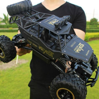 RC Rock Crawler Truck with 50m Range Remote and Shockproof Suspension, 30-Min Run