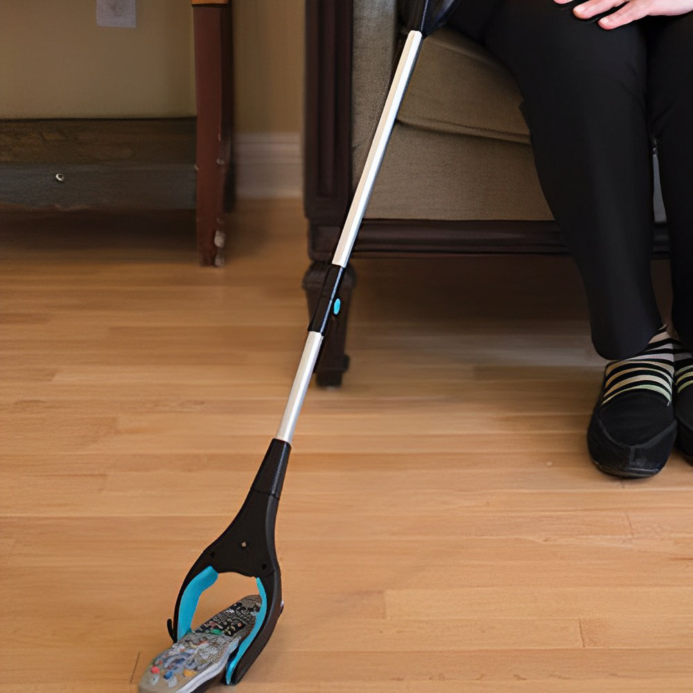 Reaching Grabber Stick with Rotating Jaw and Foldable Design, 32 Inch Reach