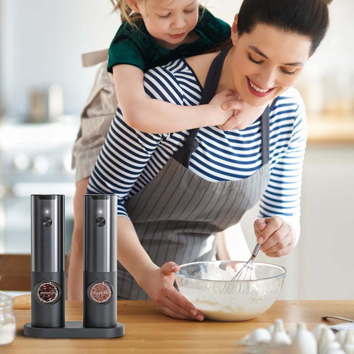 Rechargeable Electric Salt and Pepper Mill Set-Black-Nora Luxe