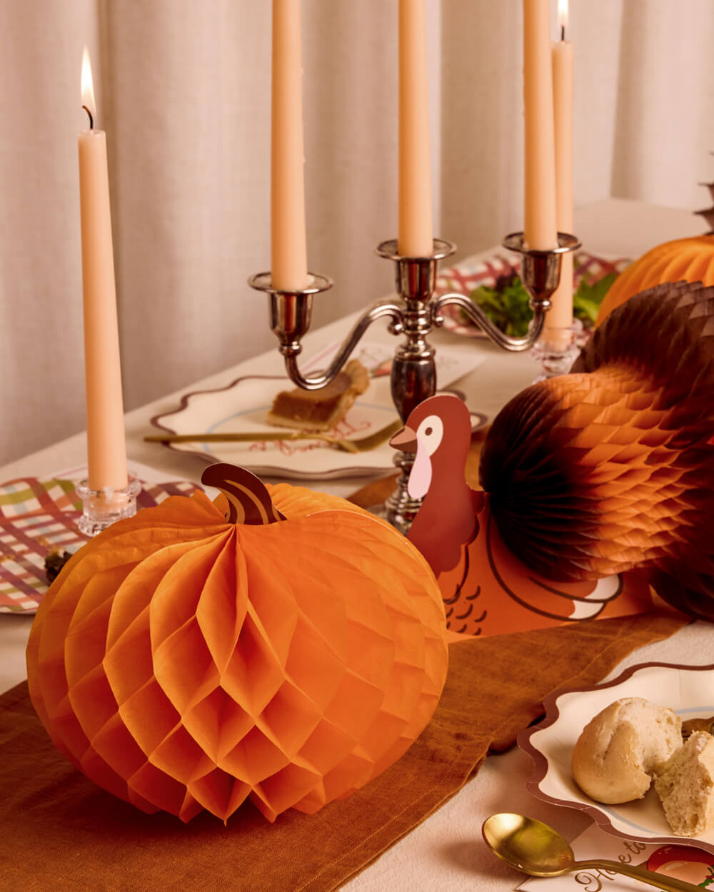 Paper Accordion Fall Decorations with Turkey and Pumpkin Designs, 4-Piece Set